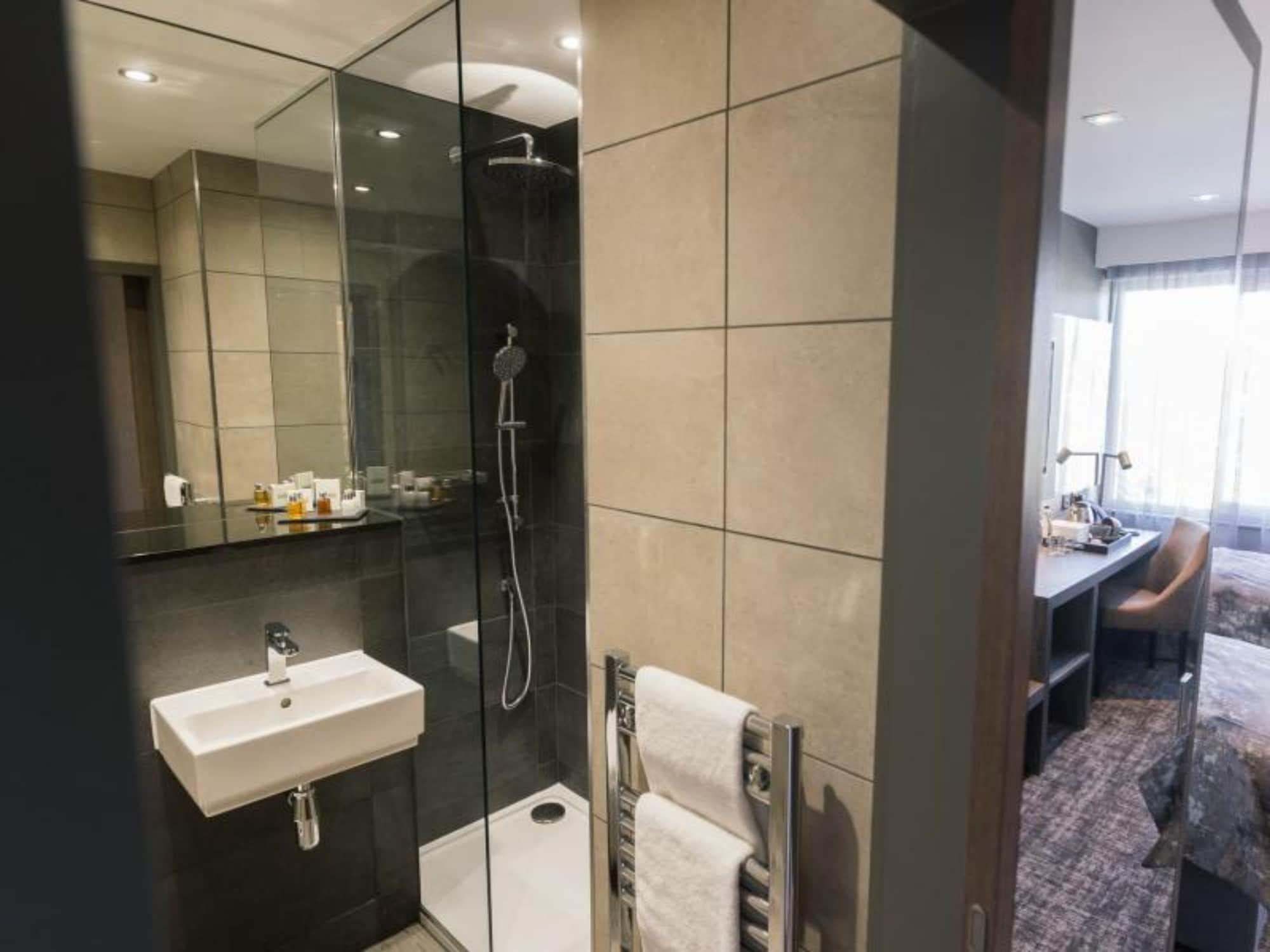 The Redhurst Hotel Glasgow Giffnock Exteriör bild