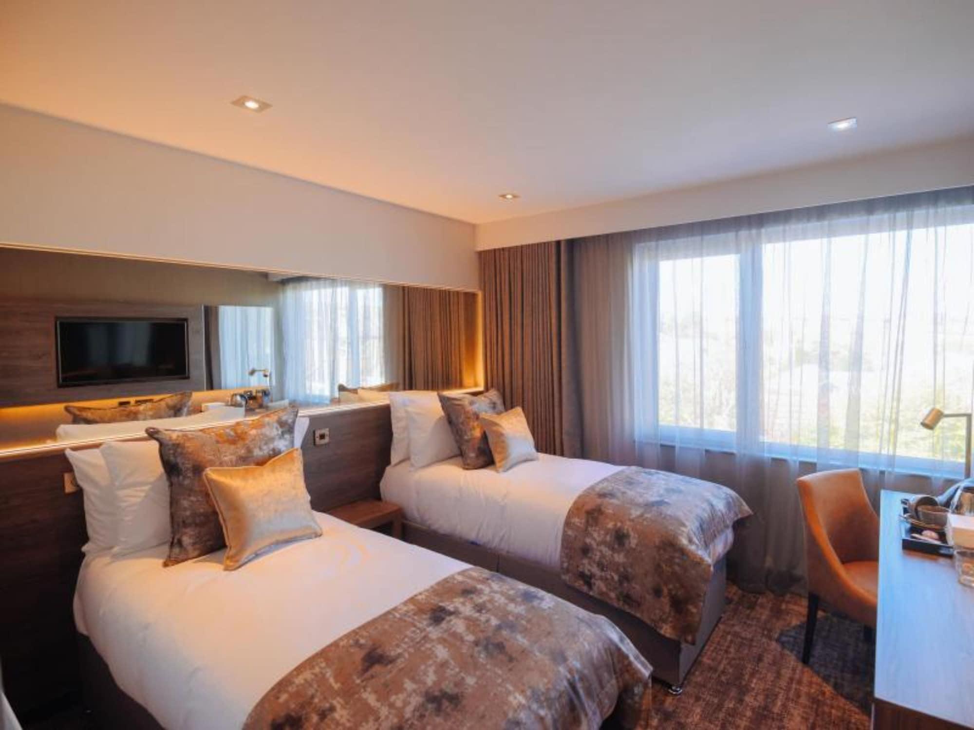 The Redhurst Hotel Glasgow Giffnock Exteriör bild