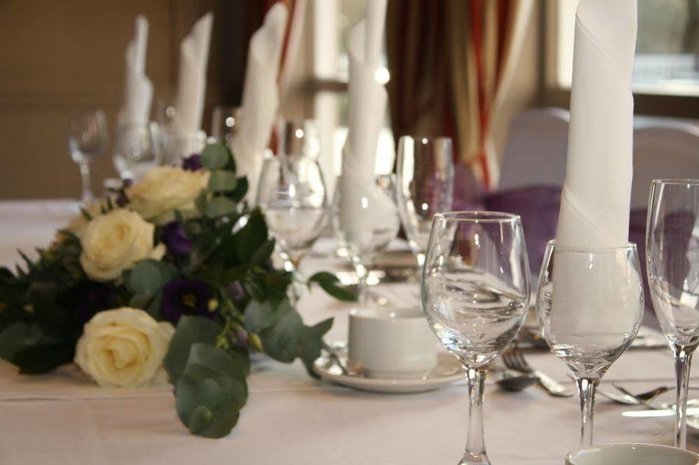 The Redhurst Hotel Glasgow Giffnock Exteriör bild