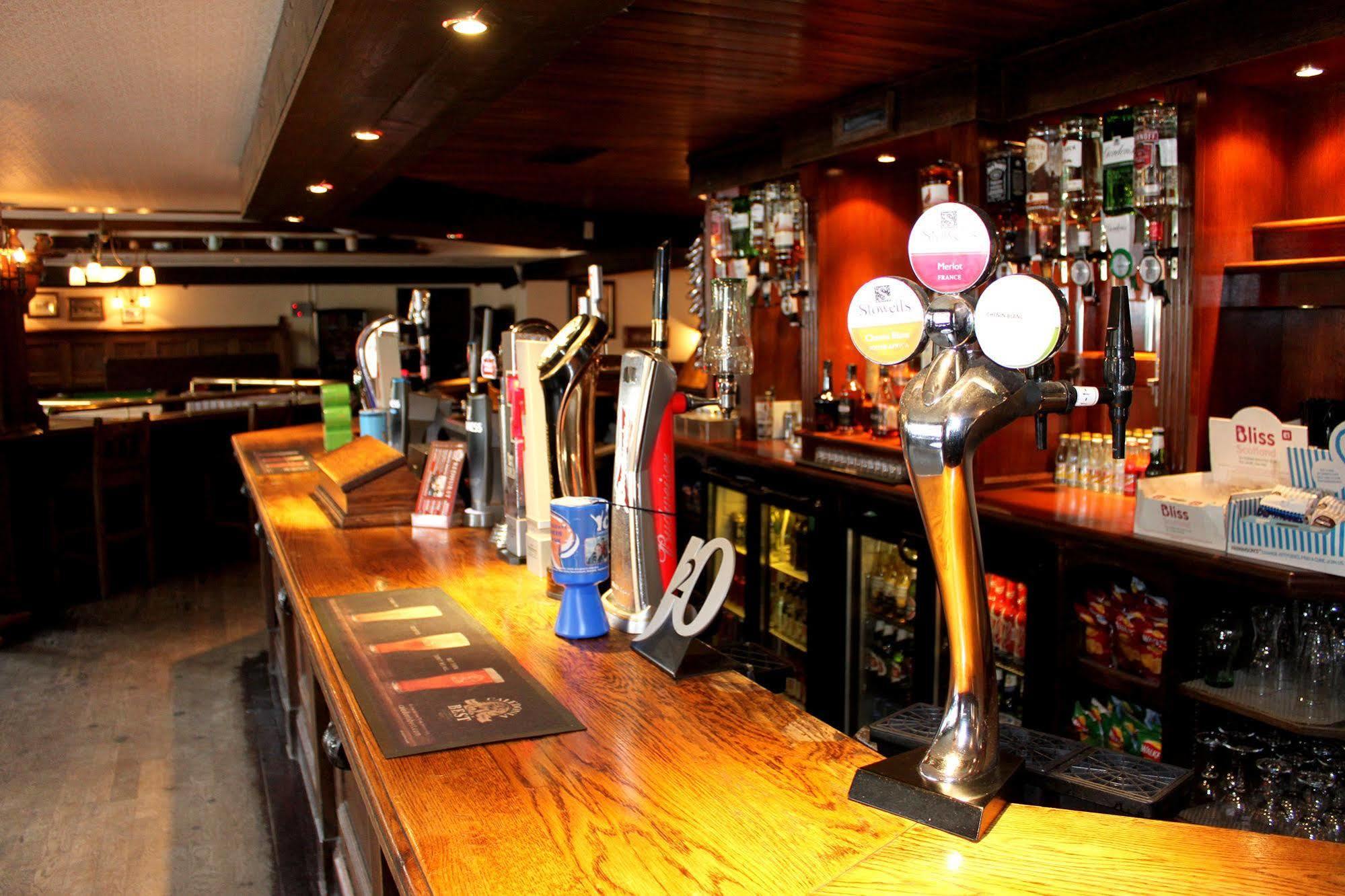 The Redhurst Hotel Glasgow Giffnock Exteriör bild